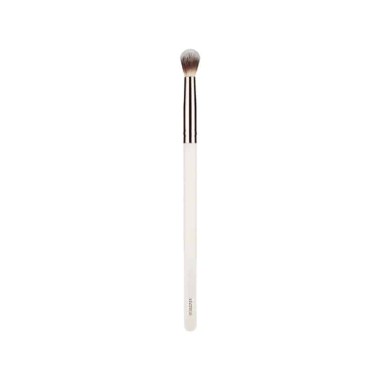 mua-fluffy-blending-brush